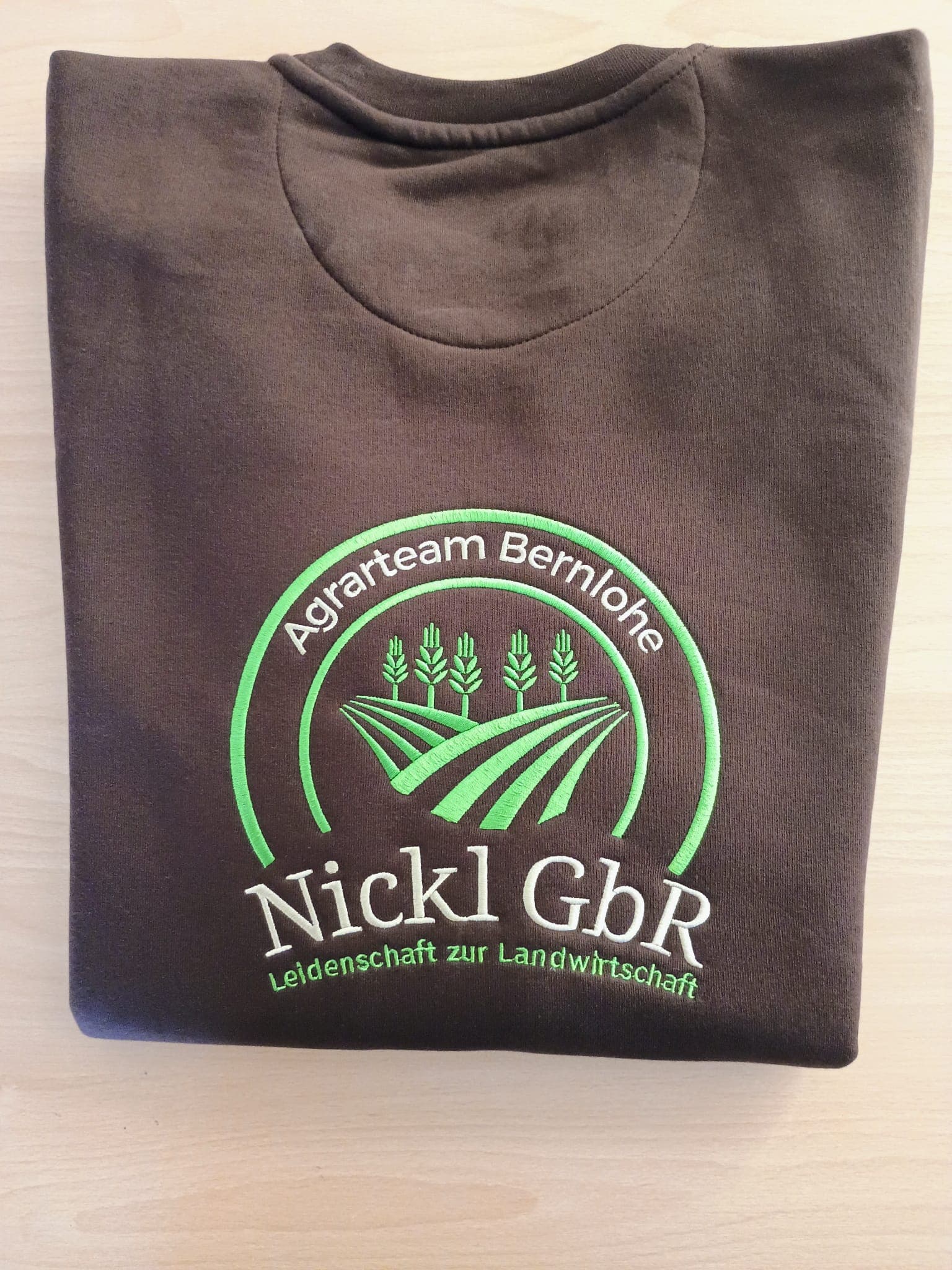 Hoodie mit Stickerei Agrarteam Bernlohe Nickl GbR